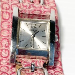 Monogram GUESS leather watch